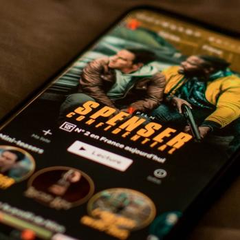 114 Netflix filmova i serija za vrijeme karantene