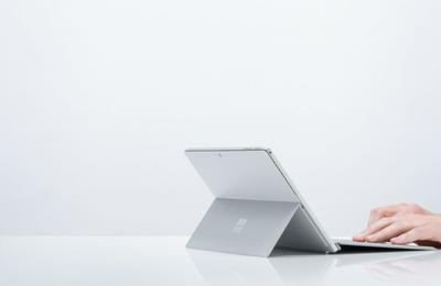 Najbolji 2 u 1 laptopi po trajanju baterije]