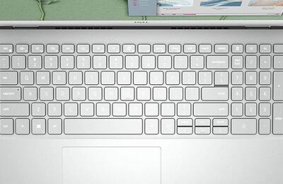Dellov Inspiron 5501 je lagan i moćan prijenosnik]