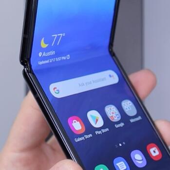 Googleov mobitel sa savitljivim ekranom izlazi do kraja godine?