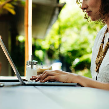 4 razloga zašto su ultralaki laptopi idealni za freelancere