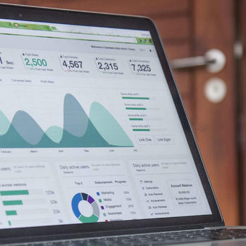 Kako izgleda idealan poslovni laptop?