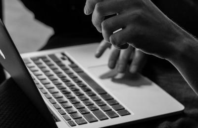 Što sve možete s touchpadom na Macbooku?]